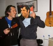 Интересная подборка коллажей с использованием обложек для виниловых пластинок