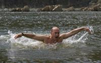 Владимир Путин отдохнул в Республике Тыва. И снова разделся.