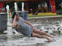 Первый пошел