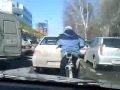 На велосипеде в пробке