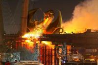 Причина пожара на строящемся мосту во Владивостоке