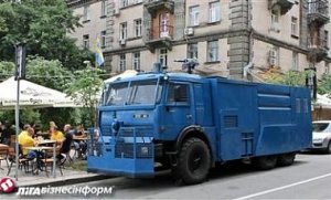 МВД Украины: водометы и автозаки куплены не под выборы, а под Евро-2012