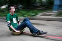 Топ-менеджеры АВТОВАЗа в полном составе пересядут на автомобили Lada. В нашем распоряжении оказалась фотография первой поездки топ-менеджера ВАЗ на работу!