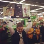 обладатель первого официального Xbox One в России