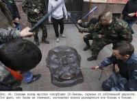 Хохлы, они такие.