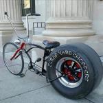 Правильный суровый мужской велосипед