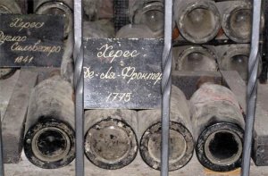 (Палата N 6)Украина грозит привлечь Путина и Берлускони за выпитый коллекционный херес