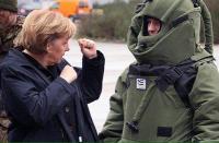 Немного напоминает «диалог» с Россией