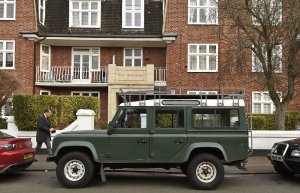 Reuters: в Великобритании выпущен последний Land Rover Defender