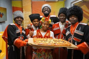 Казаки требуют от участников фолк-группы "Маруся" не выступать в казачьей форме