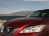 Радарная «Система Предсталкновения» и «Активное Торможение» остановят Lexus самостоятельно.