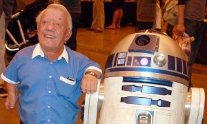 Умер актёр Кенни Бейкер, сыгравший робота R2-D2 в культовой саге «Звёздные войны»