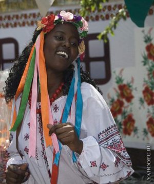 Киев обвинил РФ в преследовании украинской расы