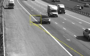 Водителя в Москве оштрафовали за то, что тень его авто пересекла сплошную