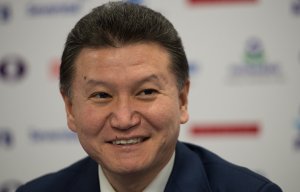Илюмжинов в письме Обаме попросил предоставить ему гражданство США