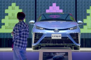 Углеводороды уйдут на пенсию. Одна заправка водородного авто обойдется в 4 рубля 15 копеек. Япония спешит первой выпустить на дороги автомобиль с водородным двигателем