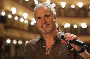 В Сочи Меладзе забыл открыть рот при пении под фонограмму