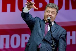 Порошенко: Украина воюет, чтобы «похоронить» Советский Союз, другого повода для войны просто не существует