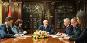 "Украдите, откопайте, найдите": фраза Лукашенко стала мемом