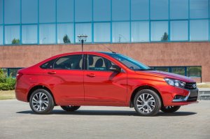 По итогам 2016 года продажи автомобилей марки Lada на Украине на 49% больше, чем 2015 году