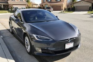 Tesla отзывает 53 тысячи Model S и Model X из-за дефекта парковочного тормоза