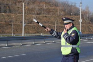 МВД вернет ДПС право останавливать автомобили вне постов