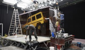 Легендарный «Гелик» залили 40 тоннами искусственного янтаря