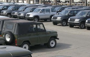 Легковые автомобили россиян поставят на военный учет