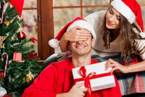 Что подарить любимому на Новый 2019 год? Советуют сами мужчины