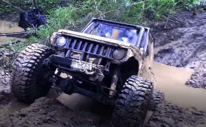 Полный привод, грязь. Застрял! / Four-wheel drive, dirt. Stuck!