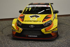 АвтоВАЗ представил Lada Vesta с 350-сильным двигателем