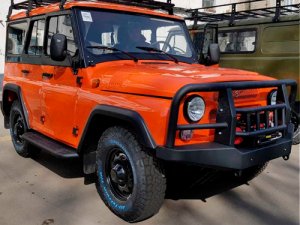 УАЗ выпустил оранжевый «Хантер» за 1 млн рублей.