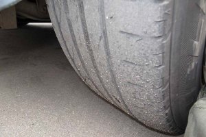 Эксперты рассказали о главных признаки опасного износа шин