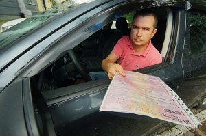 За повторное управление машиной без ОСАГО предложили лишать прав