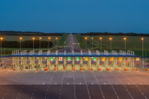 "Зайцы" ушли с платных дорог