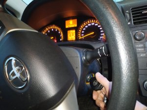 Два совершенно бесполезных действия, которые совершают зимой большинство автомобилистов